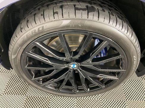 Used 2025 BMW X5 xDrive40i w/ Executive Package image 10