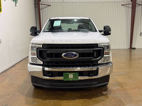 Used 2020 Ford F250 XL w/ Power Equipment Group image 2