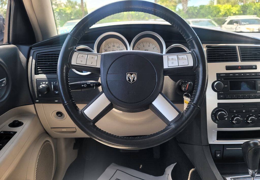 Used 2006 Dodge Charger R/T w/ Convenience Group II RWD image 14