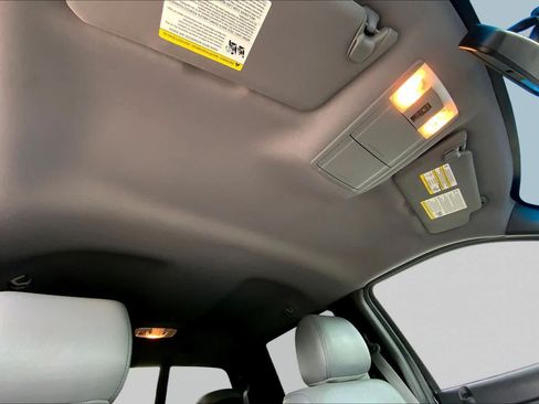 Used 2014 Ford F150 XLT w/ Equipment Group 302A Luxury RWD image 10