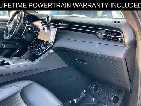 Used 2024 Maserati Grecale GT image 21