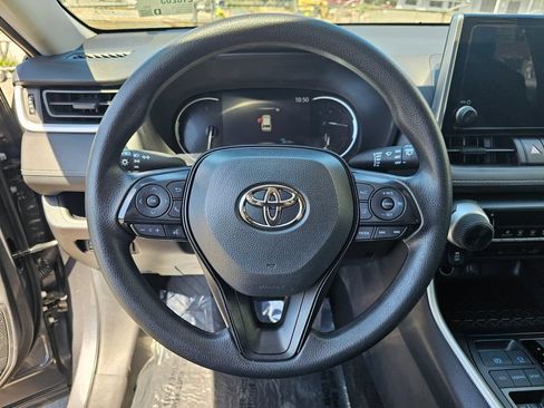 Certified 2025 Toyota RAV4 LE FWD image 23