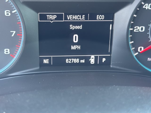 Used 2018 Chevrolet Malibu LT FWD image 17