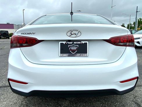Used 2022 Hyundai Accent SEL FWD image 5