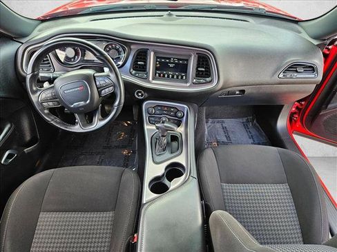 Used 2020 Dodge Challenger R/T image 16