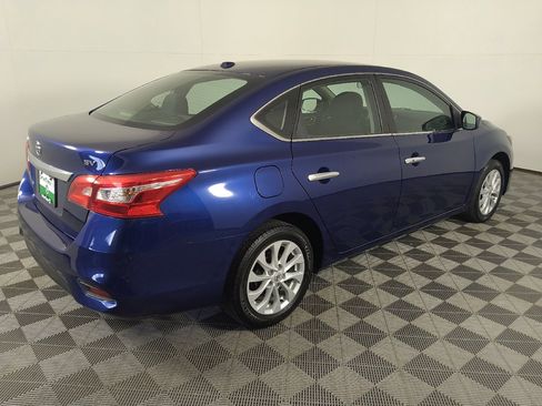 Used 2019 Nissan Sentra SV FWD image 9