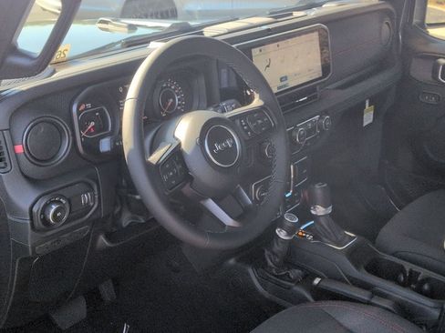 New 2026 Jeep Wrangler Unlimited Rubicon image 12