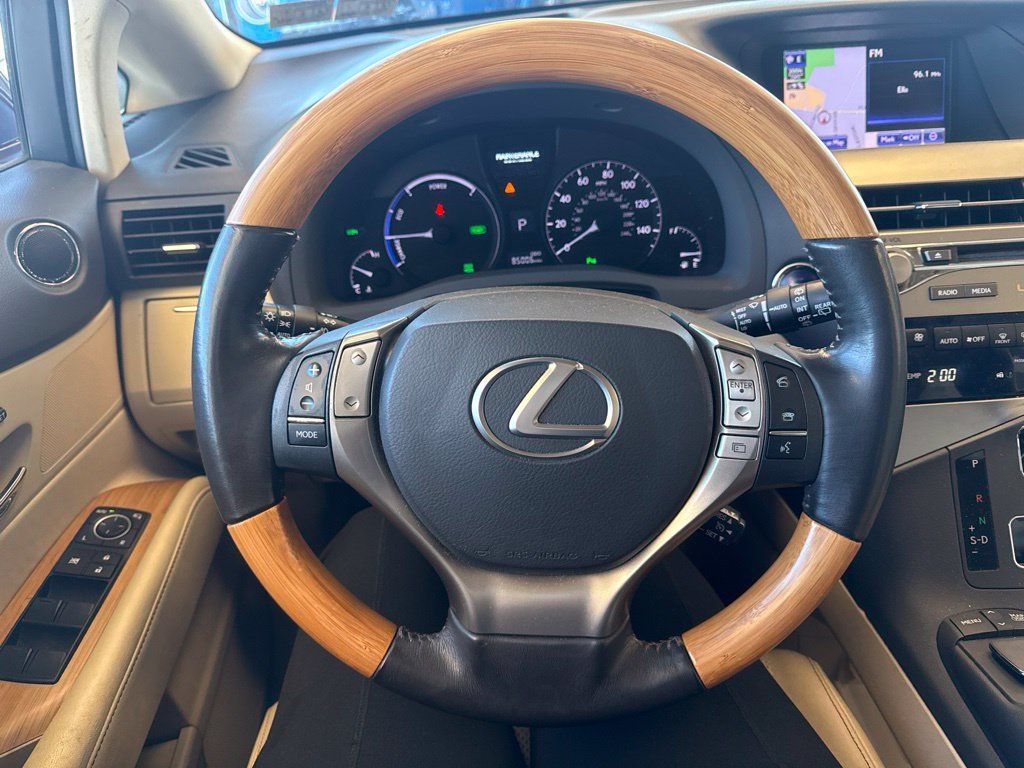 Used 2014 Lexus RX 450h AWD image 14