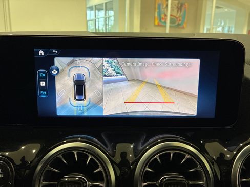 Used 2026 Mercedes-Benz GLA 250 4MATIC image 17