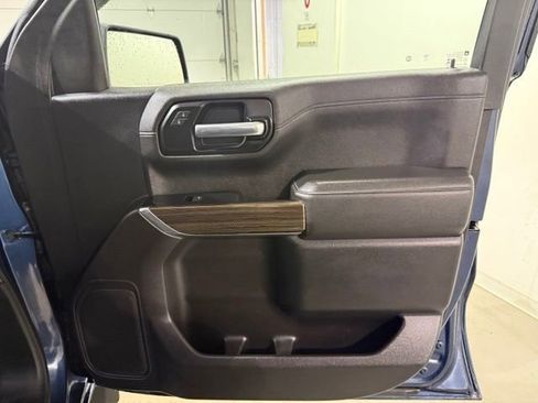 Used 2019 Chevrolet Silverado 1500 LT w/ All-Star Edition AWD/4WD image 25