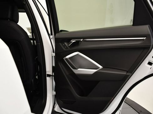 Used 2025 Audi Q3 2.0T Premium w/ Convenience Package image 51