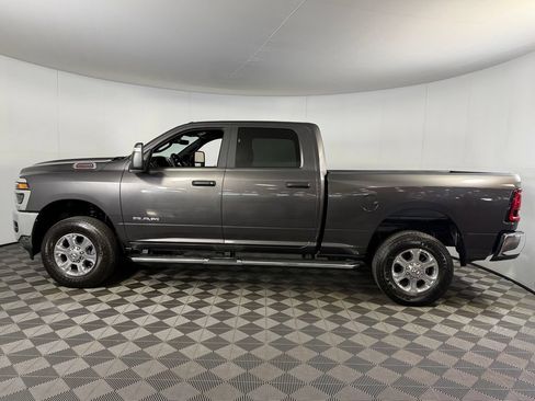 Used 2025 RAM 2500 Big Horn AWD/4WD image 11