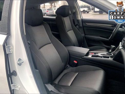 Used 2022 Honda Accord LX image 7