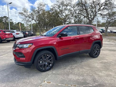 New 2026 Jeep Compass Latitude AWD/4WD image 7