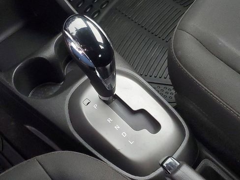 Used 2020 Chevrolet Spark LT image 17