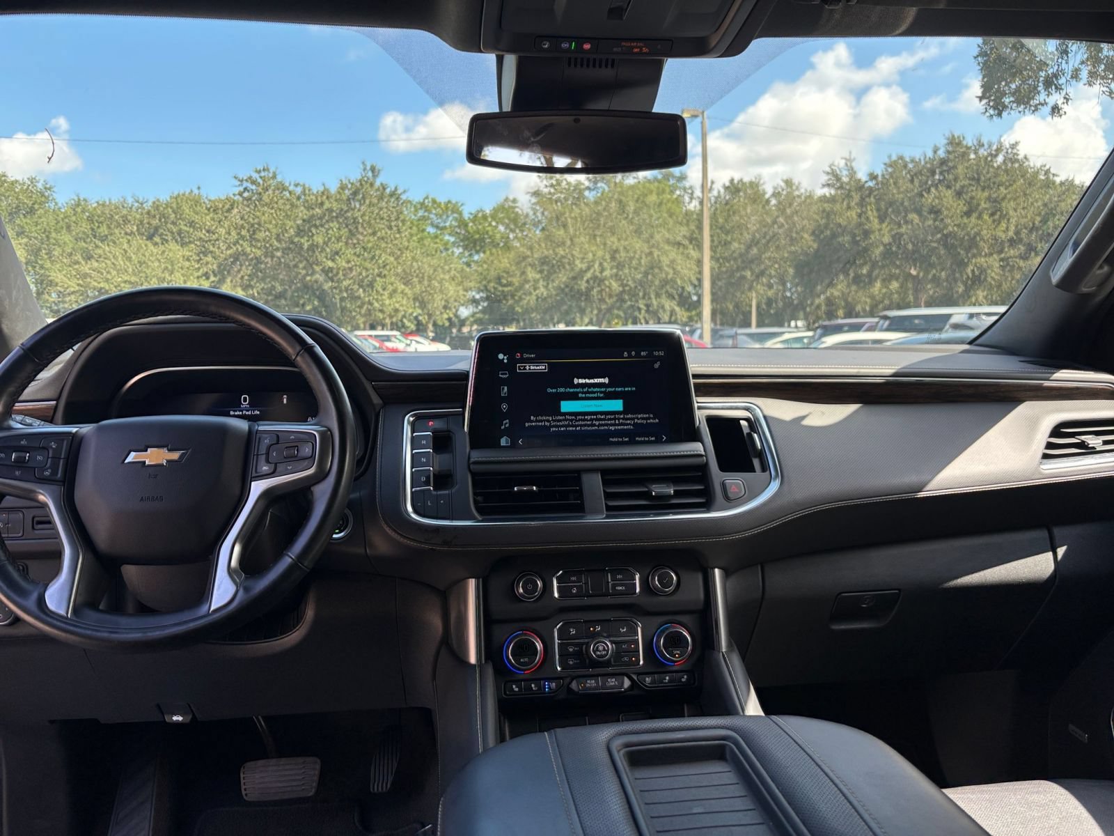 Used 2023 Chevrolet Tahoe Premier AWD/4WD image 36