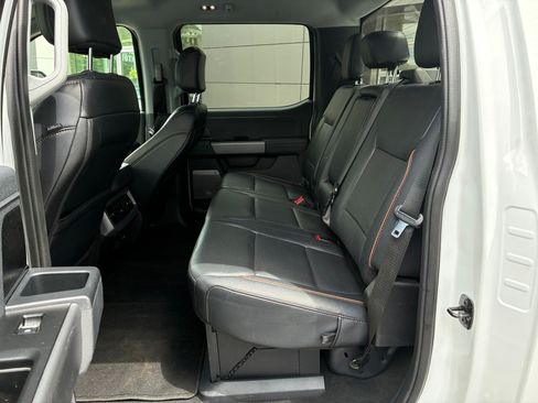 Used 2025 Ford F250 Lariat AWD/4WD image 26