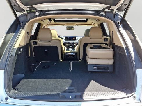 Used 2023 Acura MDX SH-AWD w/ Technology Package image 28