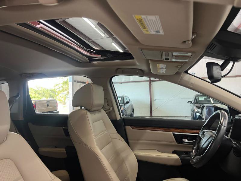 Used 2019 Honda CR-V Touring image 25