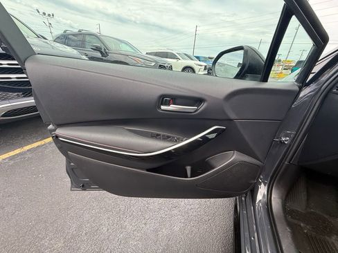 Used 2024 Toyota Corolla XSE FWD image 11