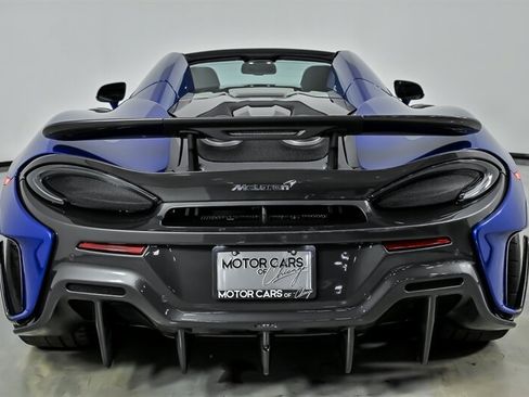 Used 2020 McLaren 600LT Spider RWD image 10