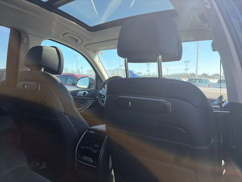 Used 2026 BMW X7 xDrive40i image 6