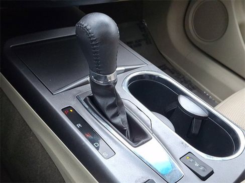 Used 2014 Acura RDX AWD image 16