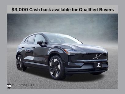 New 2026 Volvo EX30 Ultra w/ Climate Package