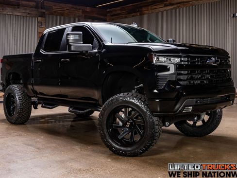 Used 2022 Chevrolet Silverado 1500 RST image 1