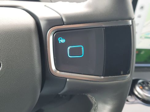 Certified 2025 Ford Expedition Active image 26