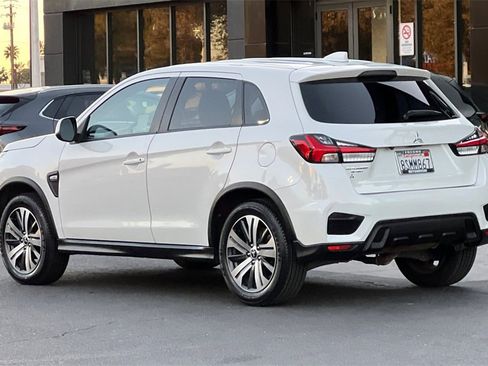 Used 2020 Mitsubishi Outlander Sport ES image 8