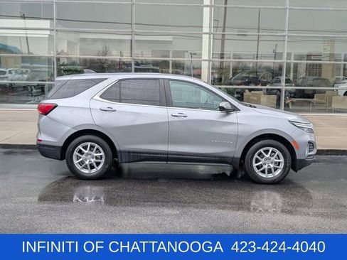 Used 2023 Chevrolet Equinox LT w/ Driver Convenience Package AWD/4WD image 9