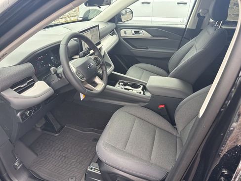 New 2026 Ford Explorer Active image 15