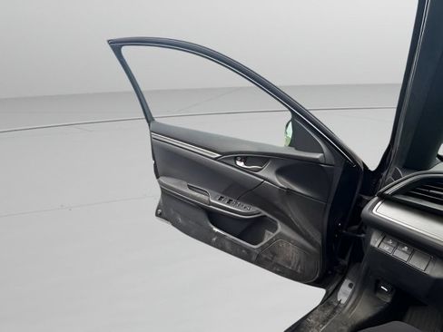 Used 2019 Honda Civic LX image 18