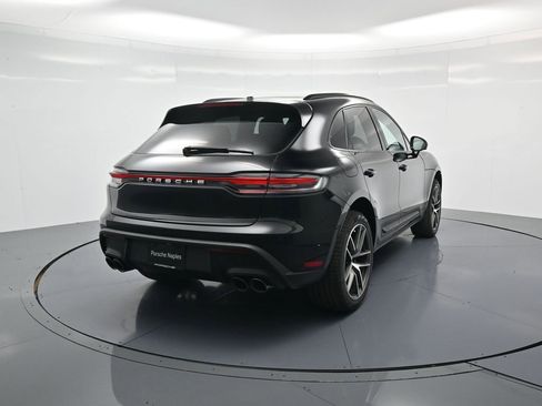 Used 2026 Porsche Macan image 30