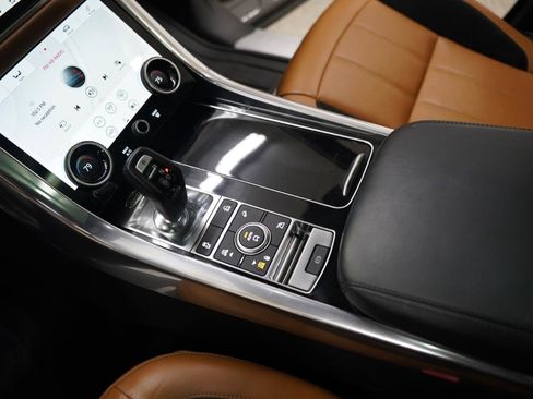 Used 2019 Land Rover Range Rover Sport Supercharged image 21