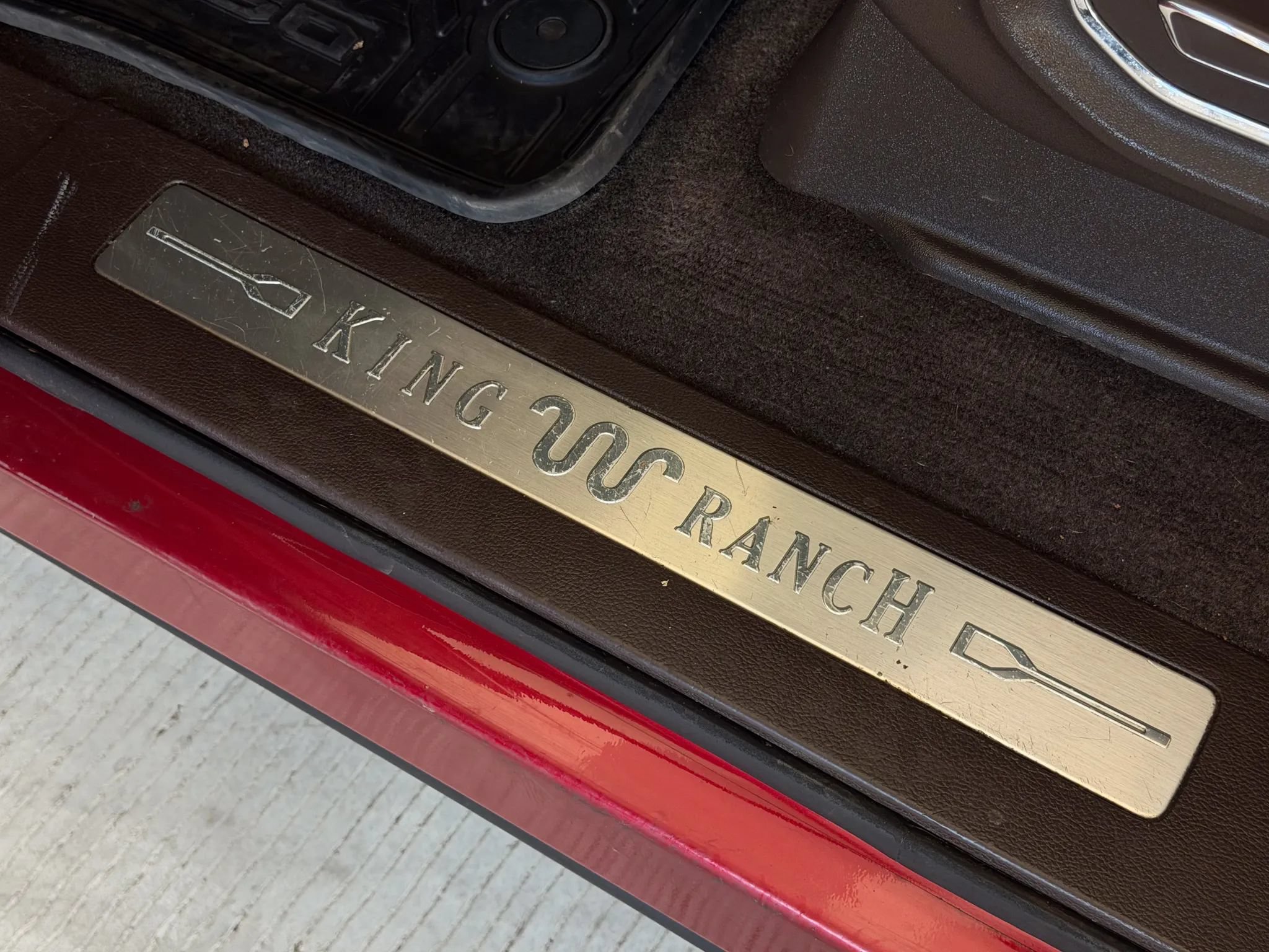 Used 2016 Ford F150 King Ranch w/ Equipment Group 601A Luxury AWD/4WD image 23