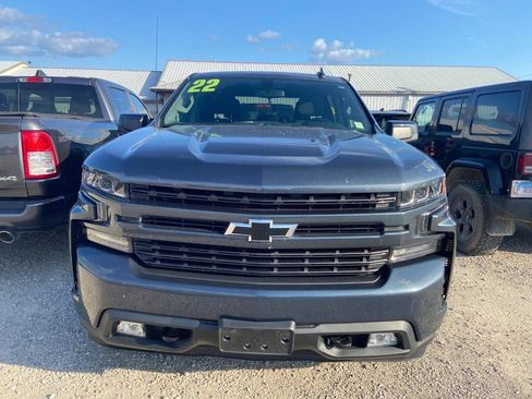 Used 2022 Chevrolet Silverado 1500 RST AWD/4WD image 2