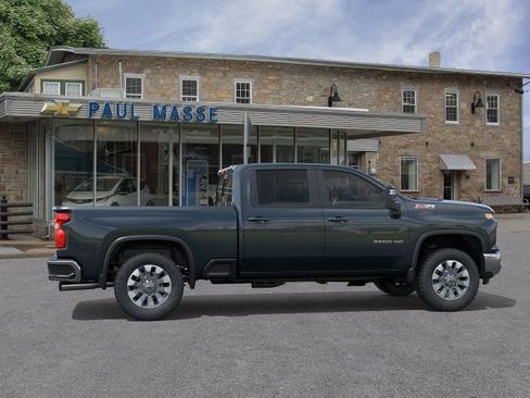 New 2026 Chevrolet Silverado 2500 LT image 5