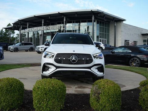New 2026 Mercedes-Benz GLE 450 4MATIC image 2