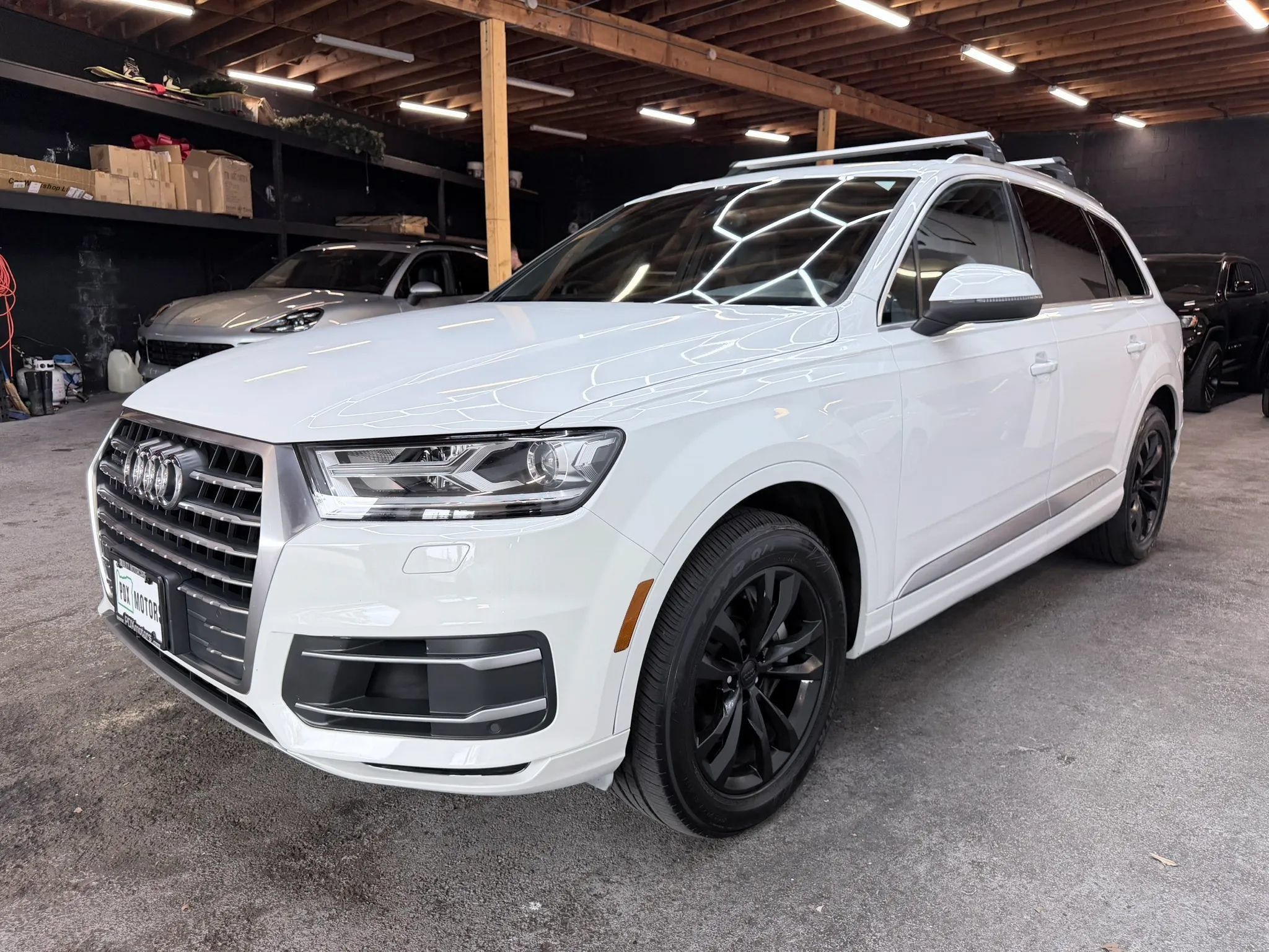 Used 2017 Audi Q7 3.0T Premium AWD/4WD image 4