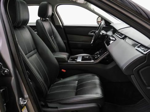 Used 2019 Land Rover Range Rover Velar S image 39