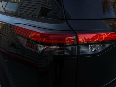 New 2025 Nissan Pathfinder SL image 7