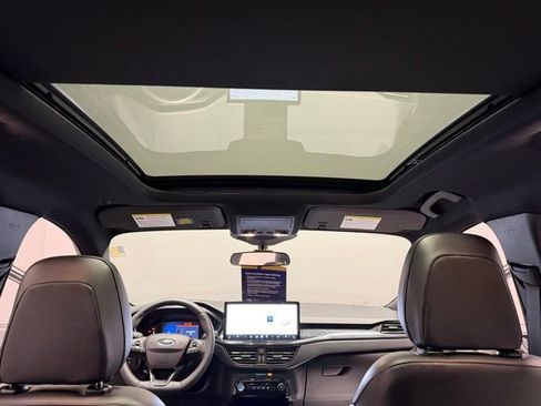 Used 2024 Ford Escape ST-Line w/ Tech Pack #1 image 29