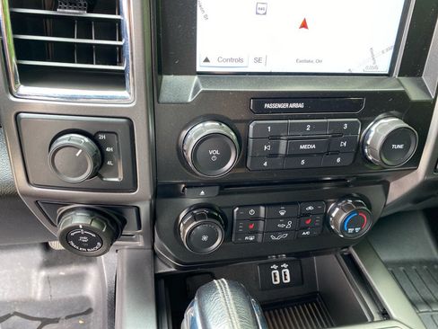 Used 2016 Ford F150 XLT w/ Equipment Group 302A Luxury AWD/4WD image 15
