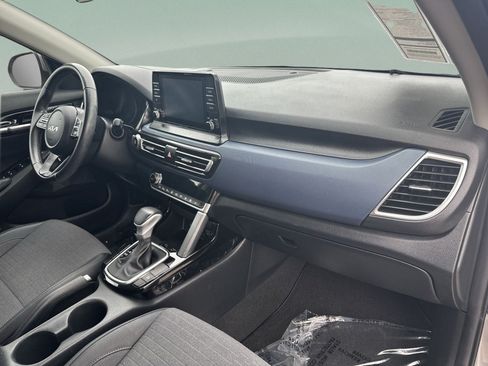 Used 2023 Kia Seltos S FWD image 36