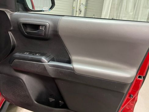 Used 2023 Toyota Tacoma SR AWD/4WD image 10