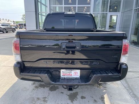 Used 2023 Toyota Tacoma TRD Off-Road w/ TRD Premium Off Road Package AWD/4WD image 33