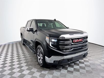 Used 2022 GMC Sierra 1500 SLT w/ SLT Convenience Package