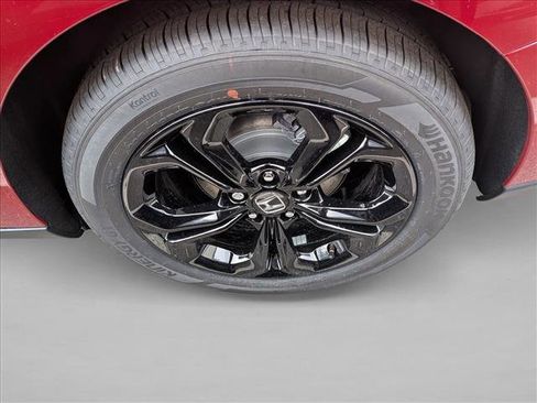 New 2025 Honda Accord SE image 9